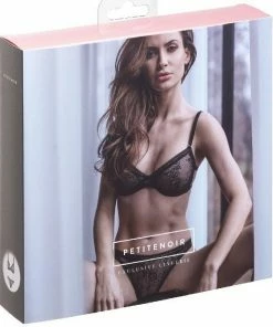 Noir Handmade Poland Underwired Bra And Thong Set Lingerie